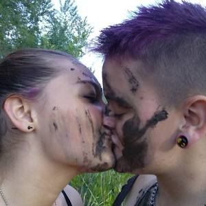 Meet your Posher, Haleigh